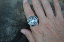 Load image into Gallery viewer, Fordite Round Ring